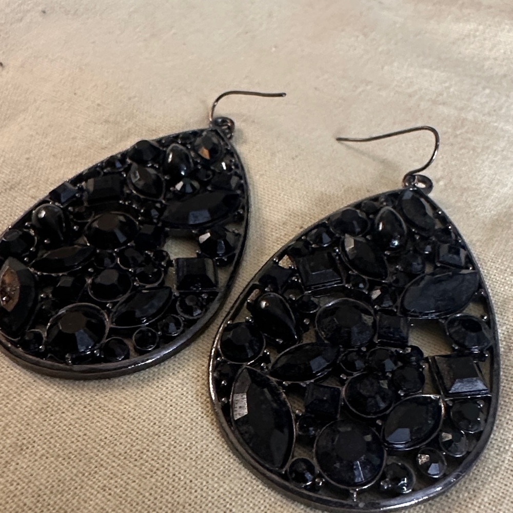 Vintage Black glass bead Teardrop Earrings